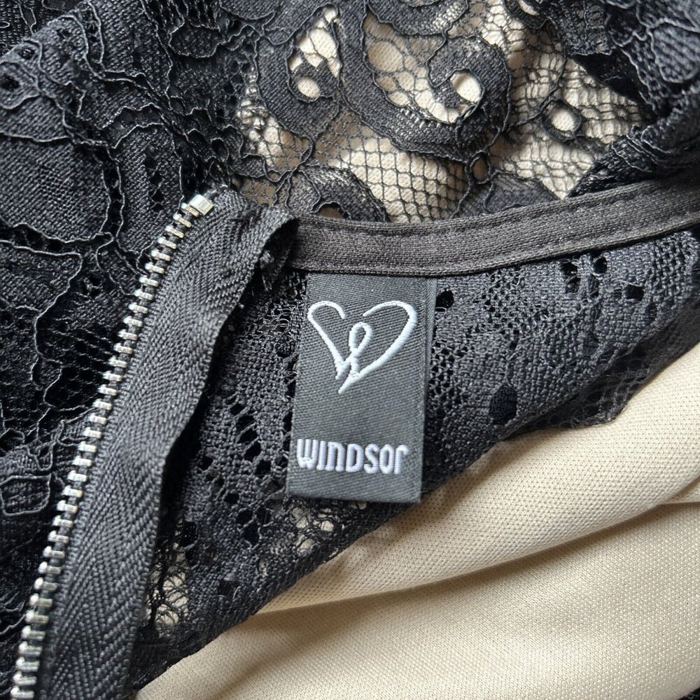 Windsor Black Lace Long Sleeve Bodysuit Large - Picture 6 of 8